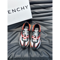 Givenchy Sneakers